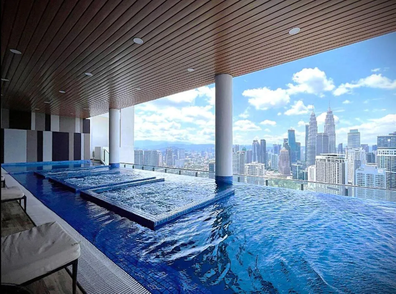 The Colony Infinitum By Klcc Daire Kuala Lumpur Malezya