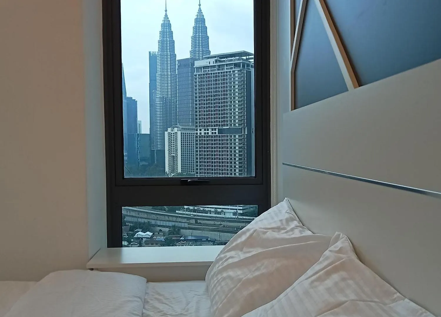 The Colony Infinitum By Klcc Daire Kuala Lumpur