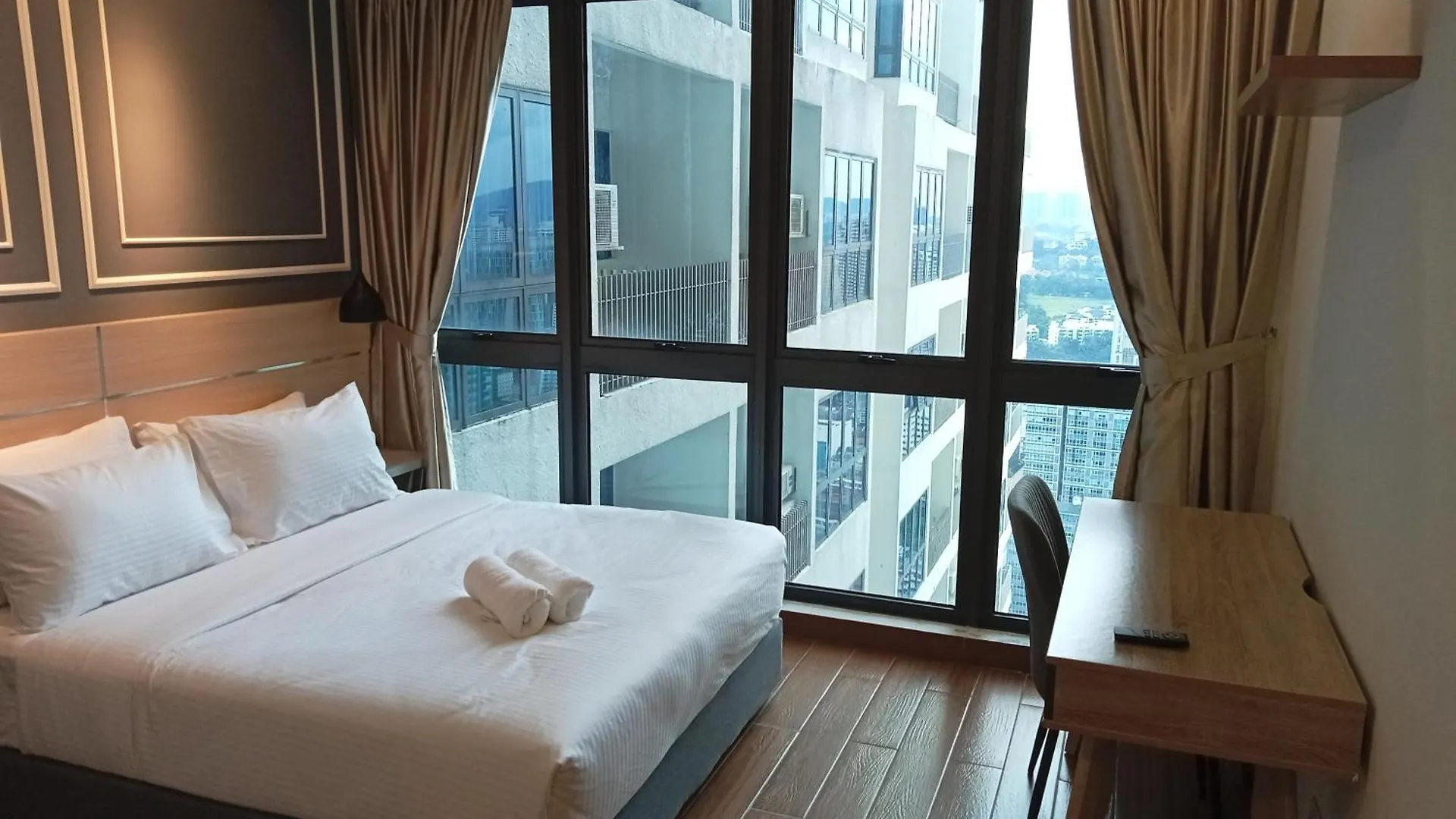 The Colony Infinitum By Klcc Daire Kuala Lumpur