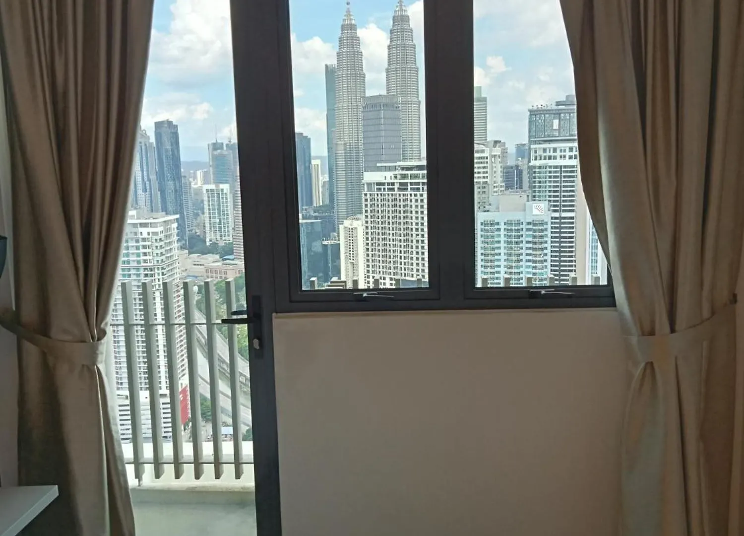 The Colony Infinitum By Klcc Daire Kuala Lumpur